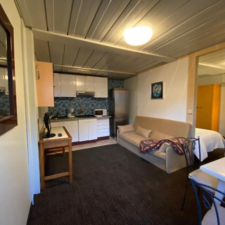 Pension Compostela Inn Cacheiras エクステリア 写真
